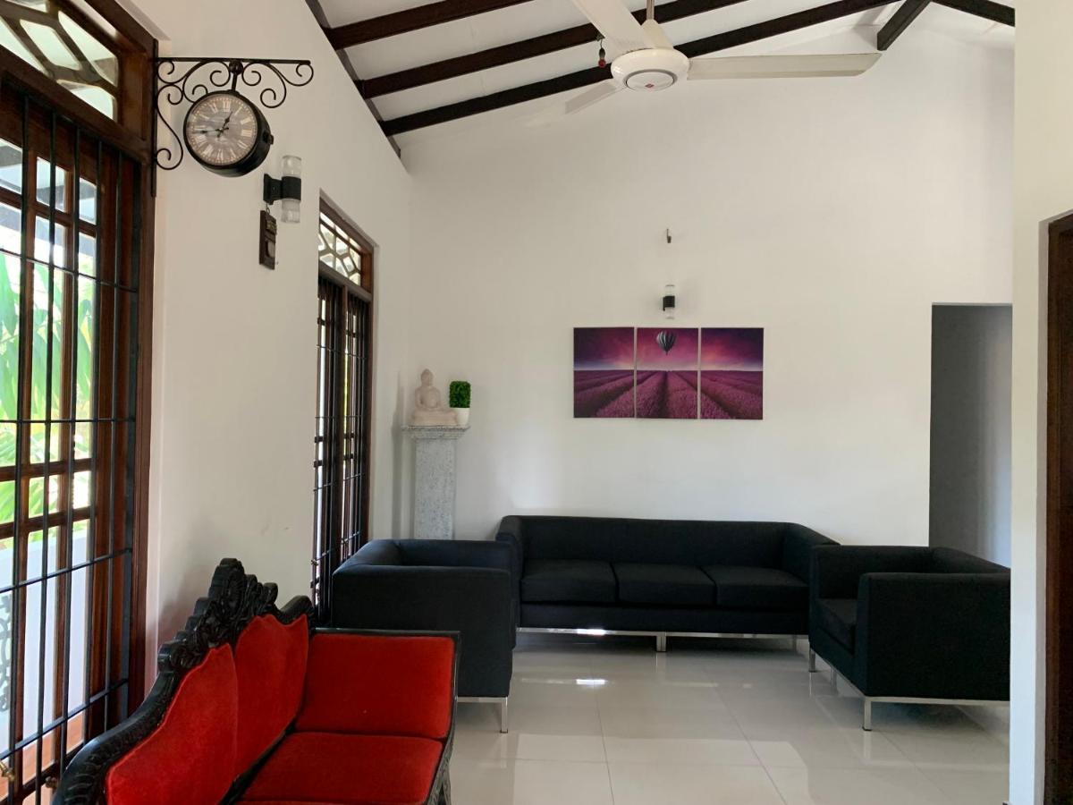 Tranquil Private Villa Near Bentota Beach 외부 사진