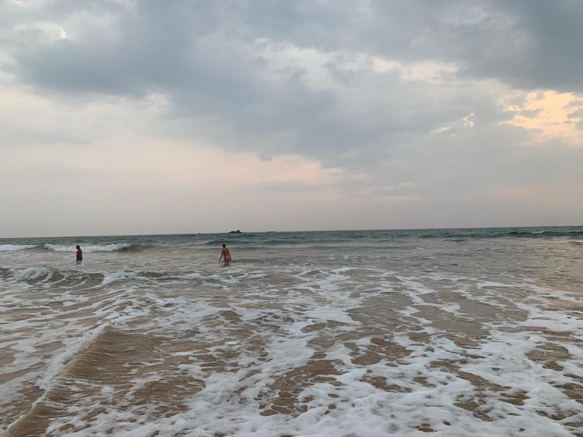 Tranquil Private Villa Near Bentota Beach 외부 사진